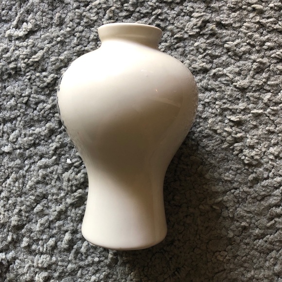 Japanese Pottery, Crane (Good Luck) and pine tree motif, poem & artist mark. - Picture 5 of 10